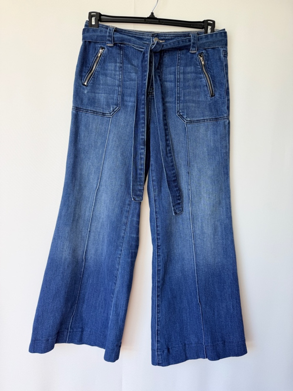 Pilcro Anthropologie Wide Leg Cropped Jeans Size 28 – Belted Denim